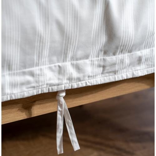 400 Thread Count Cotton Dobby Stripe Duvet Cover - tie closure detail