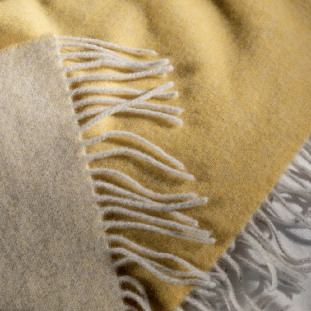 Natural Wool With Cashmere Throw