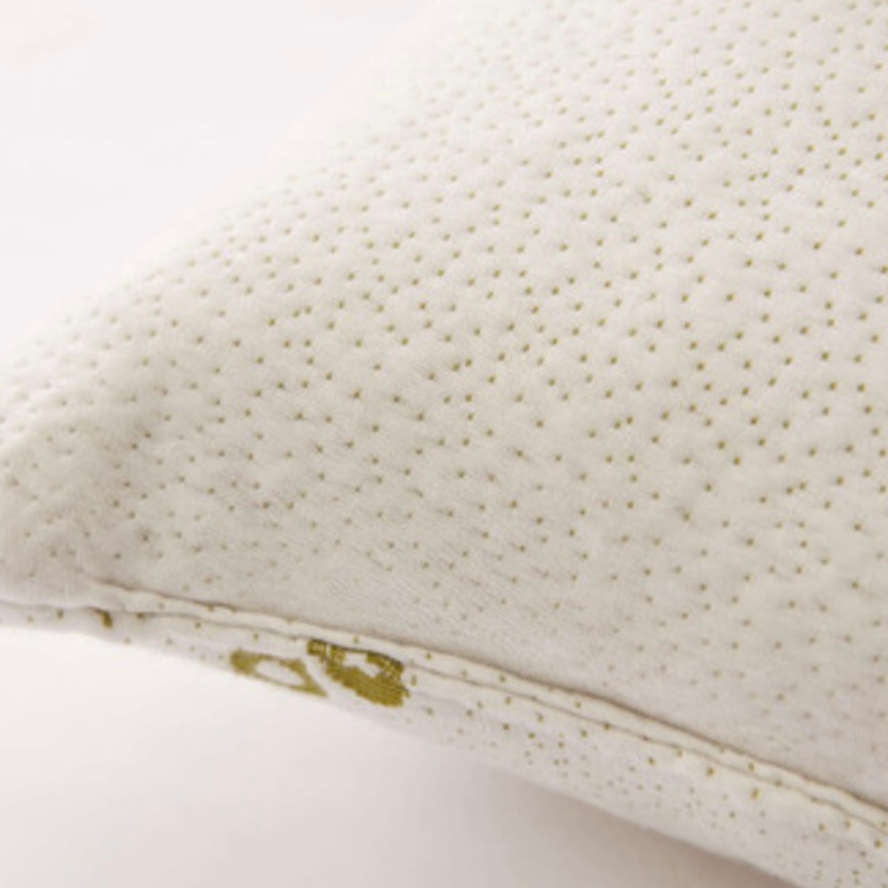 Bamboo Memory Foam Layered Pillow