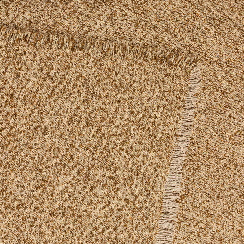 Doze Throw Biscuit by Yard